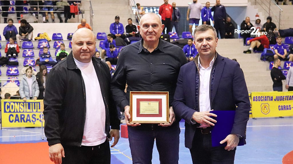 hurduzeu si dacica la Campionatul Național de Lupte